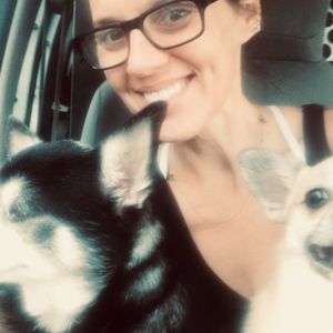 Meet your Posher, Courtney